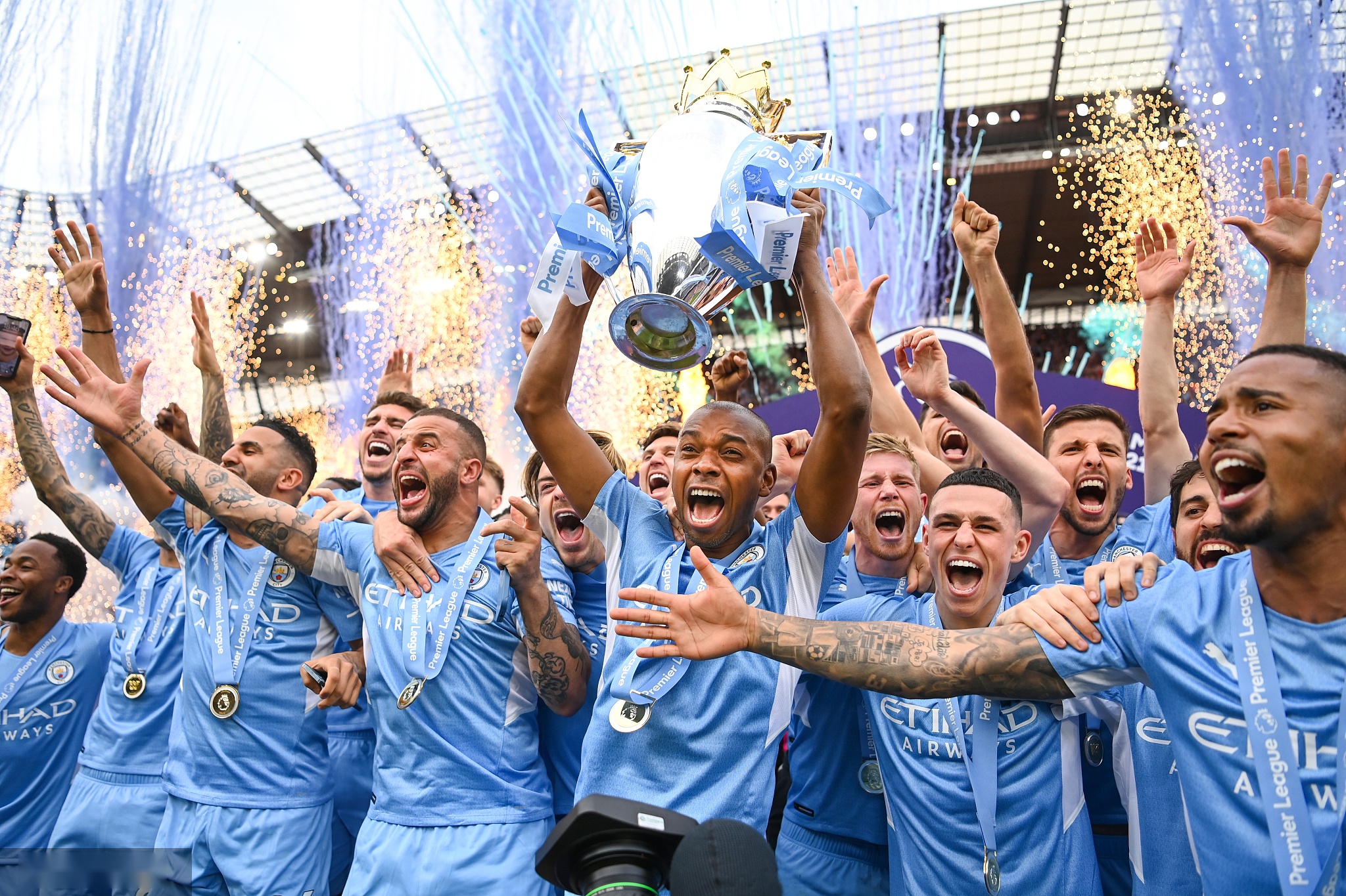 的进步吸引 的进步吸引