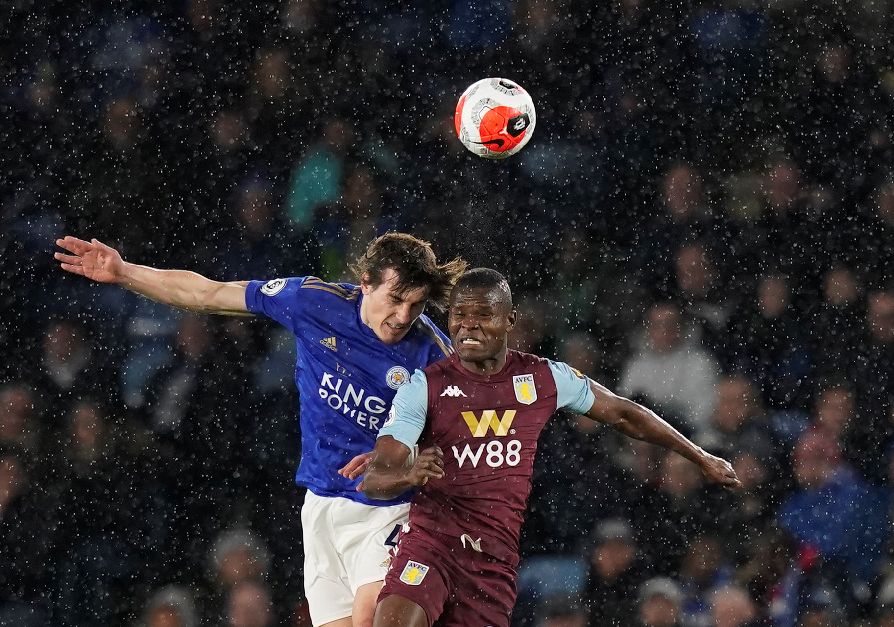 在加强防守 在加强防守